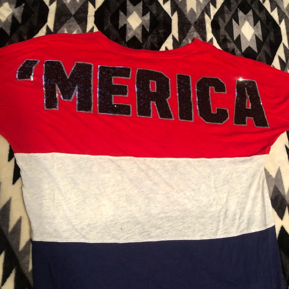 Victoria’s Secret pink merica shirt sz M